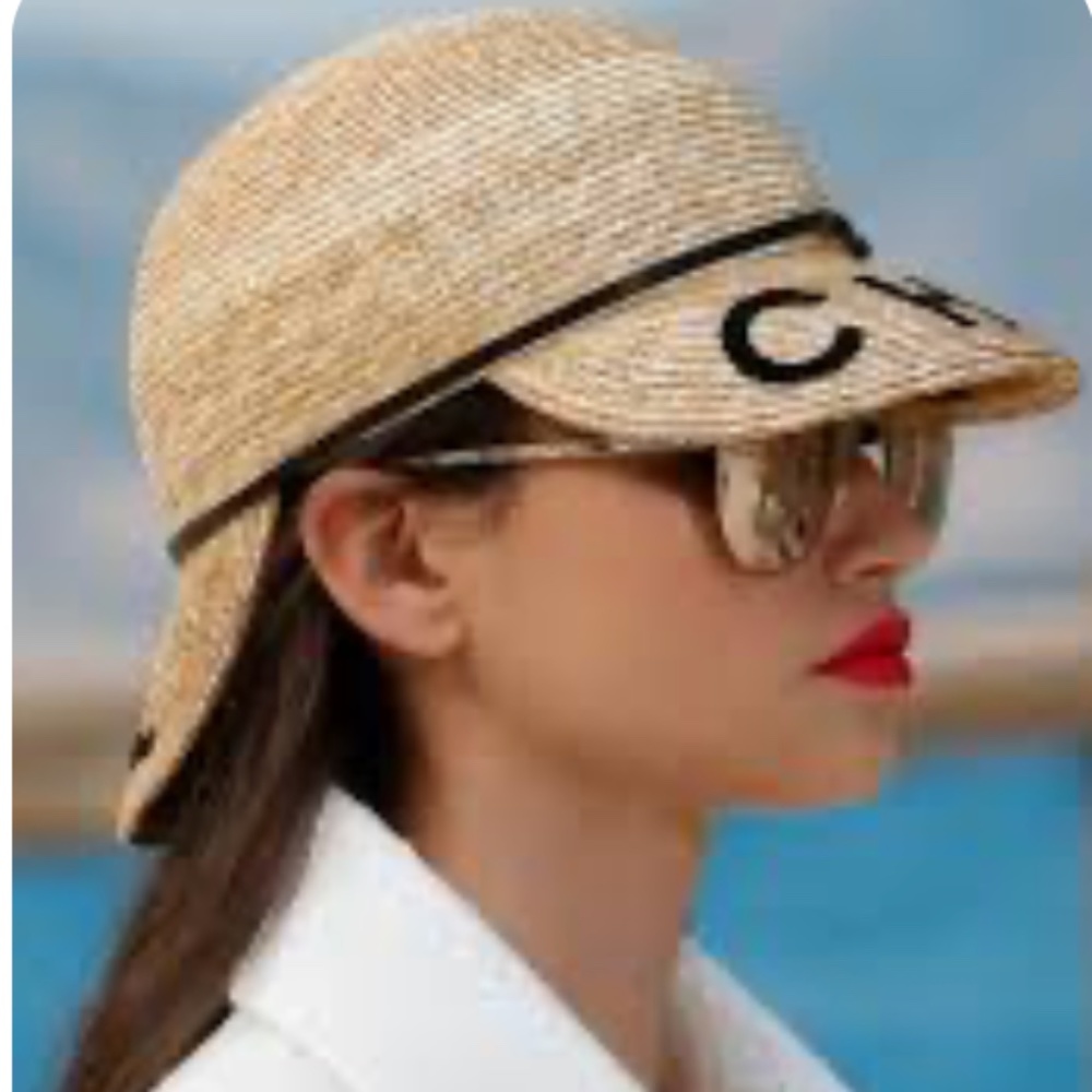Chanel 2019 Double-sided Straw & Lambskin  Logo Hat